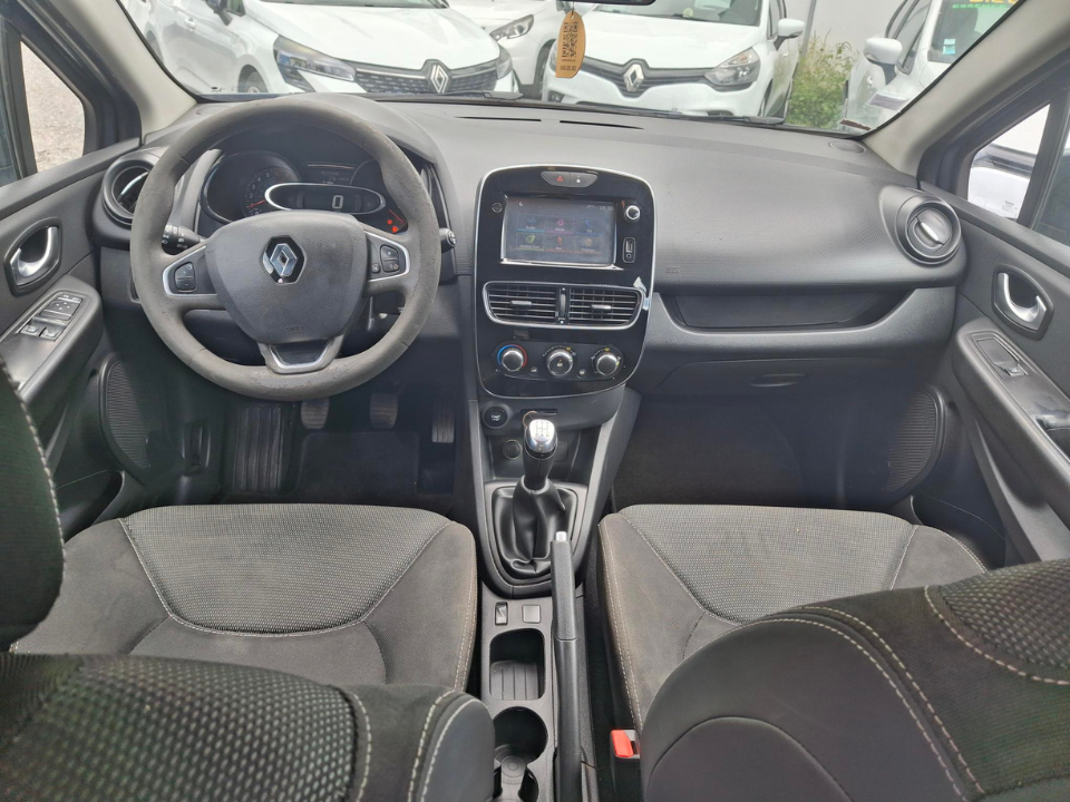 RENAULT CLIO 4 - photo 3