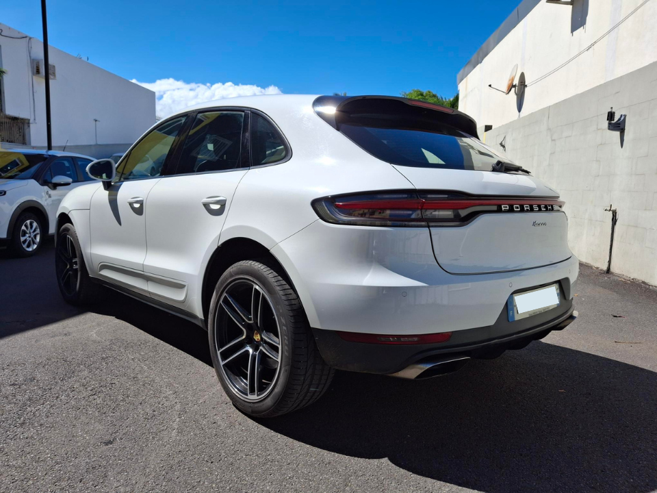 PORSCHE MACAN ESSENCE 2.0 – 245 CH - photo 3